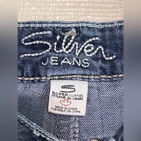 Silver Jeans Capri Suki Womens Blue Embroidered Pocket Mid Rise Denim Size 14 - Picture 4 of 14